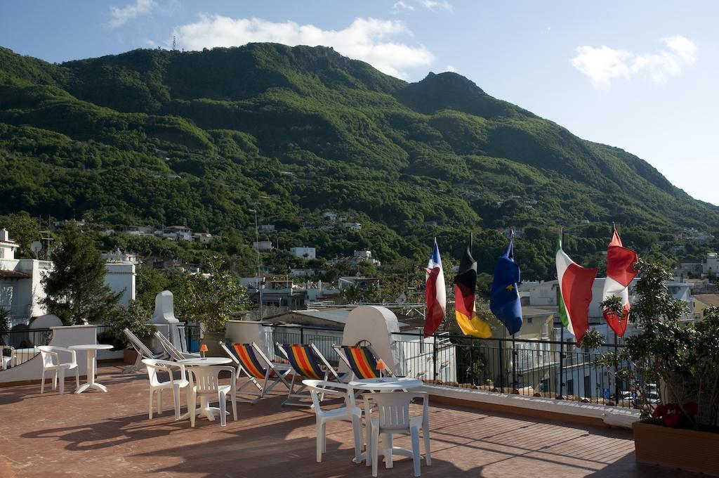 Hotel Casa Di Meglio Ischia Exterior foto