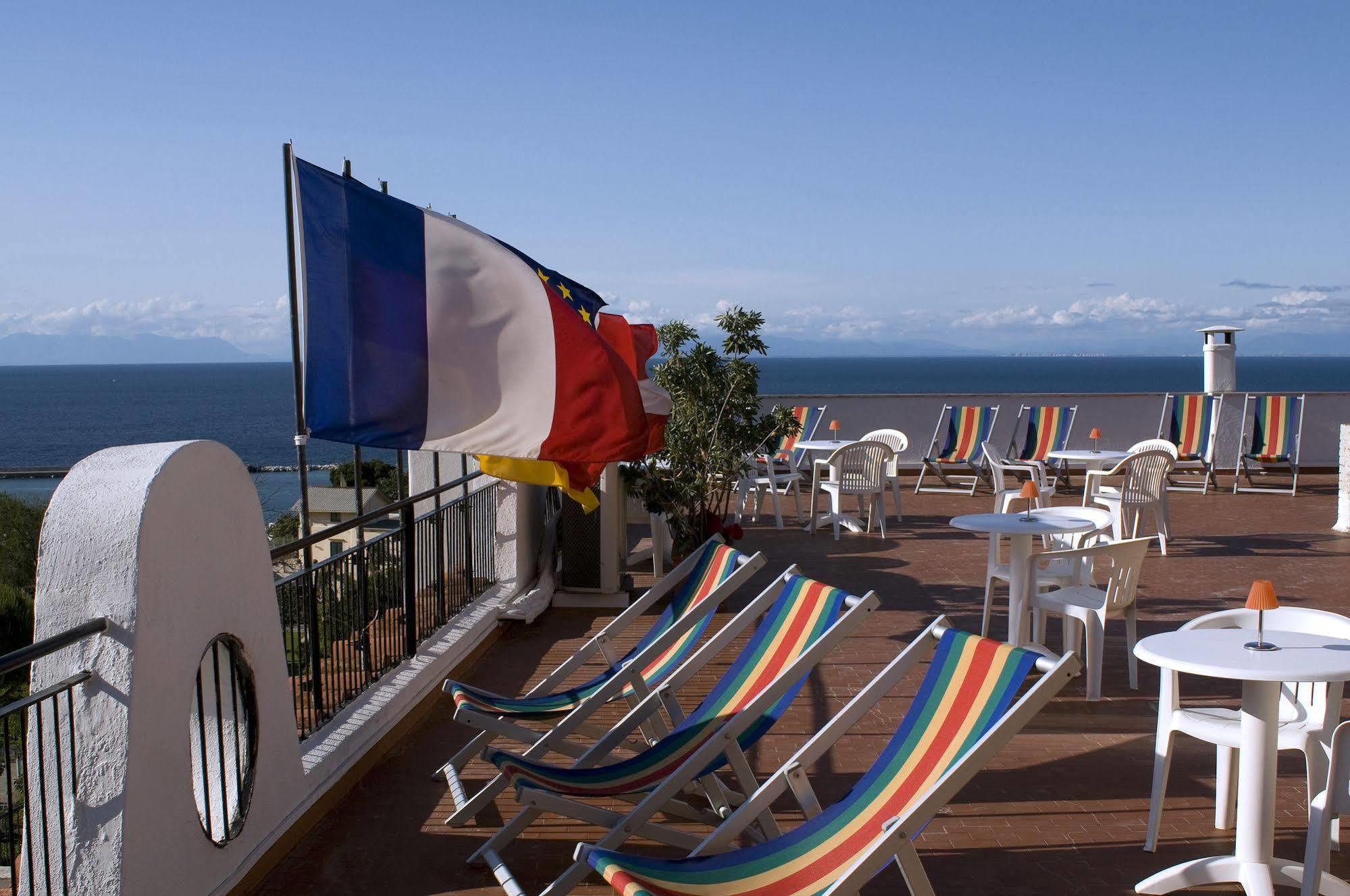 Hotel Casa Di Meglio Ischia Exterior foto