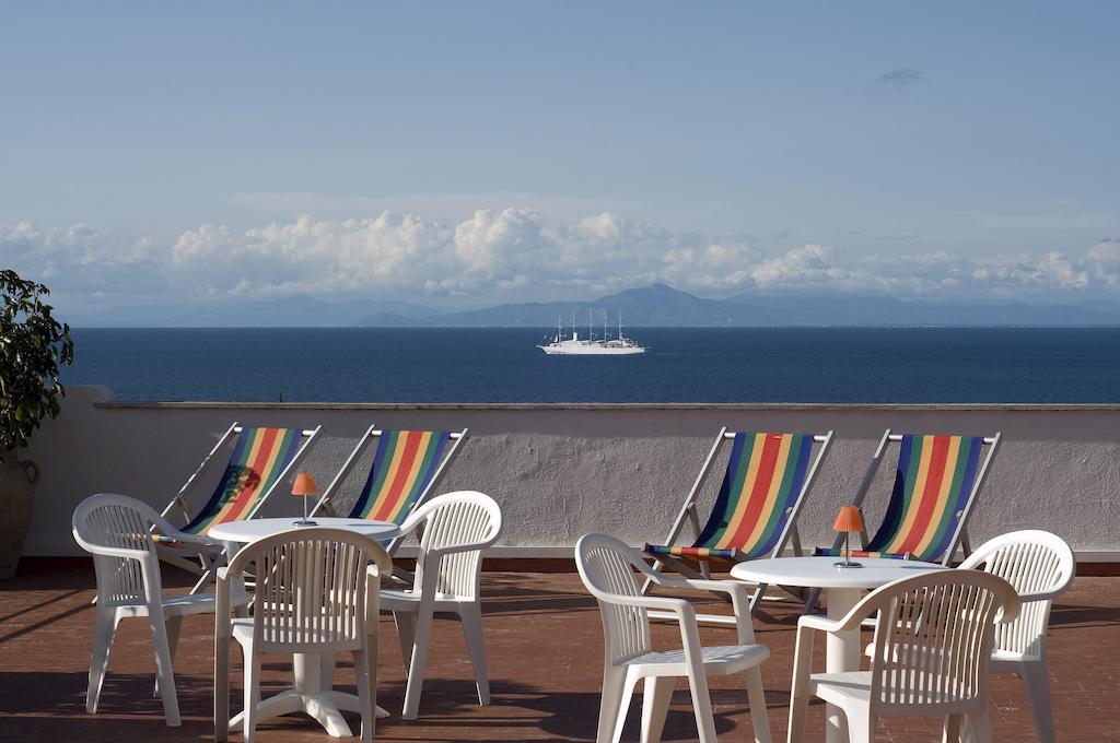 Hotel Casa Di Meglio Ischia Facilități foto